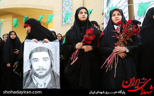 عکس/مراسم استقبال از خانواده شهید ستار یکه زارع در دانشگاه قم