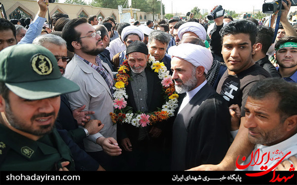 عکس/مراسم استقبال از خانواده شهید ستار یکه زارع در دانشگاه قم