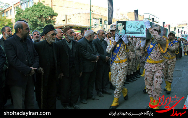 عکس/تشییع پیکر دو شهید دوران دفاع مقدس در زنجان