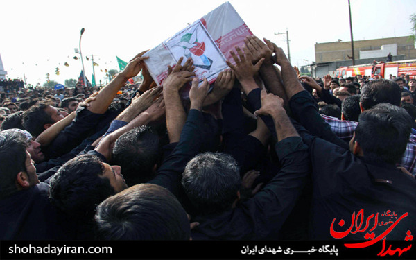 عکس/تشییع شهدای تیراندازی حسینیه دزفول