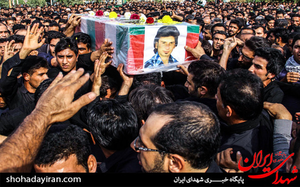 عکس/تشییع شهدای تیراندازی حسینیه دزفول