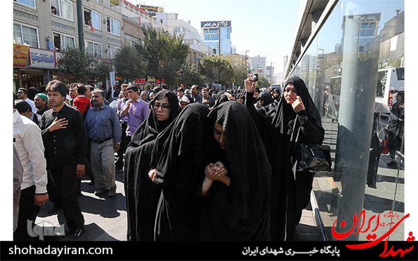 عکس/ تشییع پیکر دو شهید مدافع حرم در مشهد مقدس