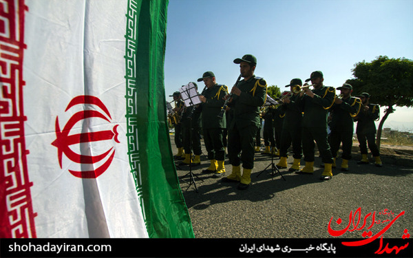 عکس/تشییع پیکر۲شهید گمنام در شرکت برق تهران