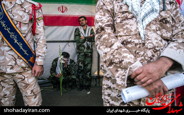 عکس/تشییع پیکر۲شهید گمنام در شرکت برق تهران