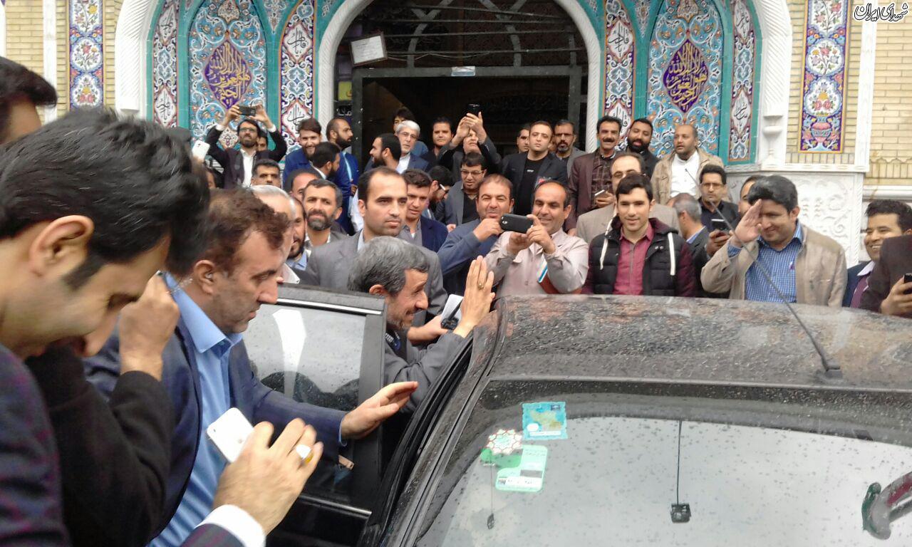 احمدی نژاد در مسجد حاج عباس فارس+عکس