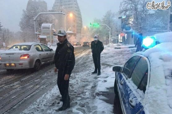 برف،ترافیک شهر تهران را سنگین کرد +عکس