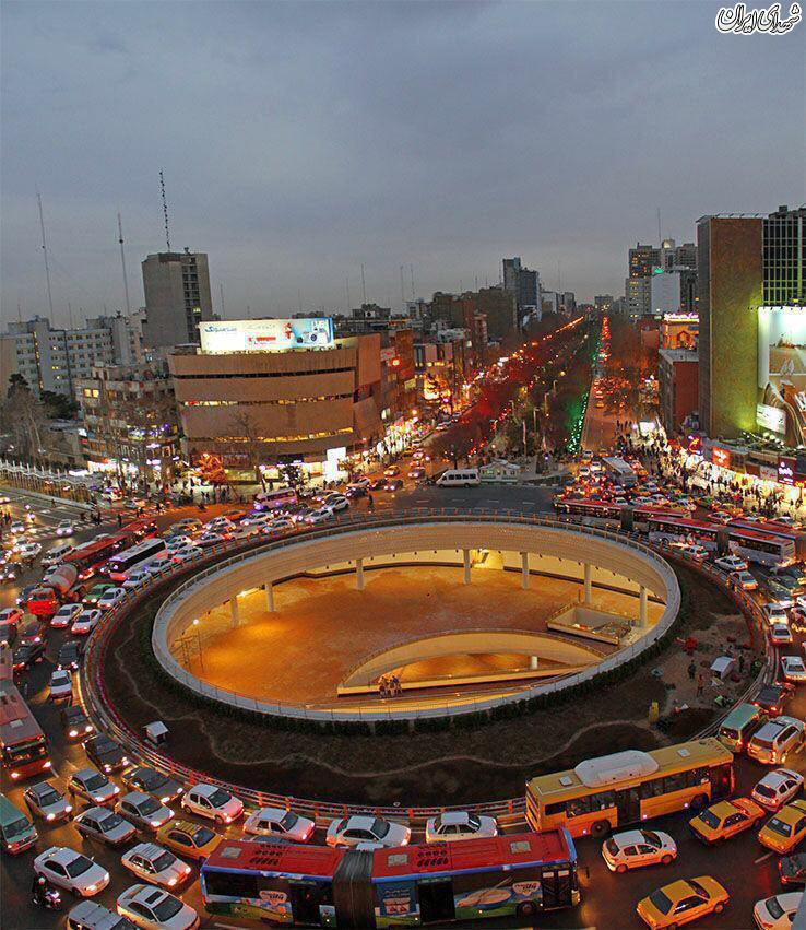 نمای جدید میدان ولیعصر (عج) در شب +عکس