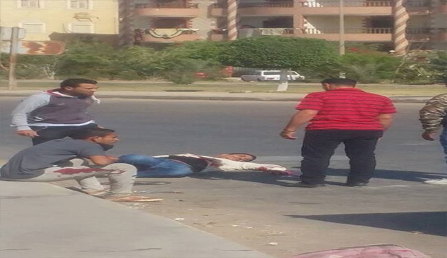قتل یک جوان مصری توسط افسر پلیس + عکس