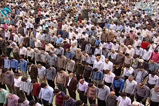اقامه نماز عید فطر به امامت رهبر انقلاب +عکس