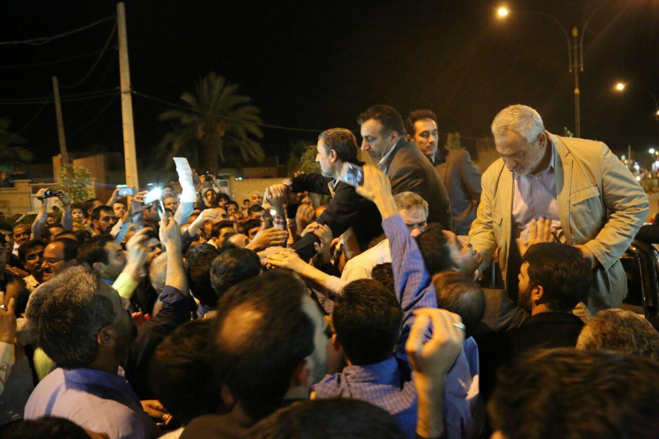 متن کامل سخنرانی احمدی‌نژاد در بافق +تصاویر