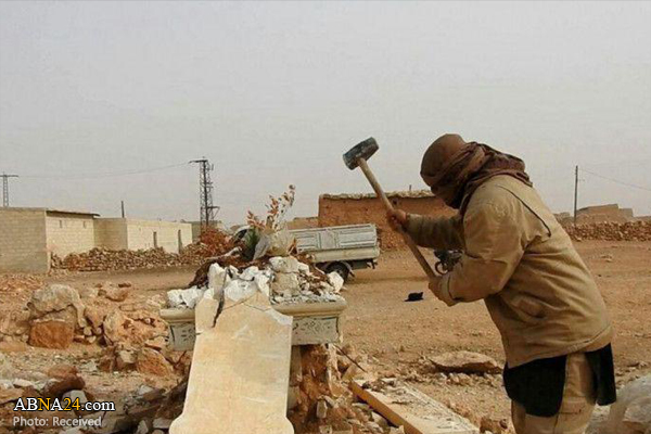 حمله تکفیری ها به قبرستانی در ادلب سوریه + عکس