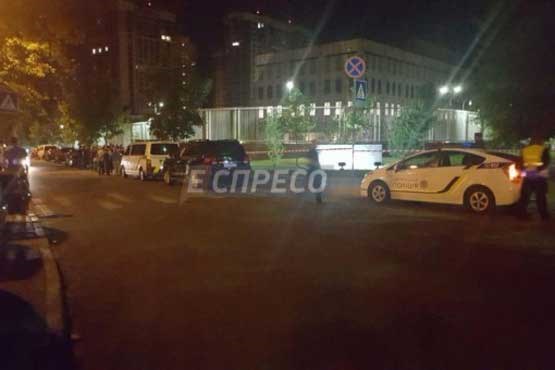 سفارت آمریکا در کی یف منفجر شد +عکس