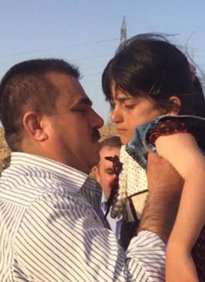 نجات دختربچه ۵ ساله از چنگ داعش+عکس