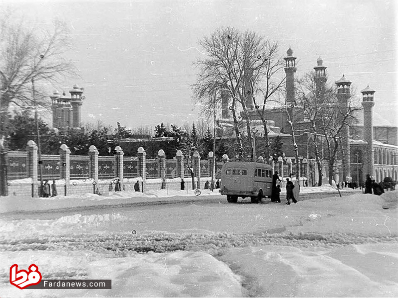 مدرسه شهید مطهری در زمستان 1330 +عکس