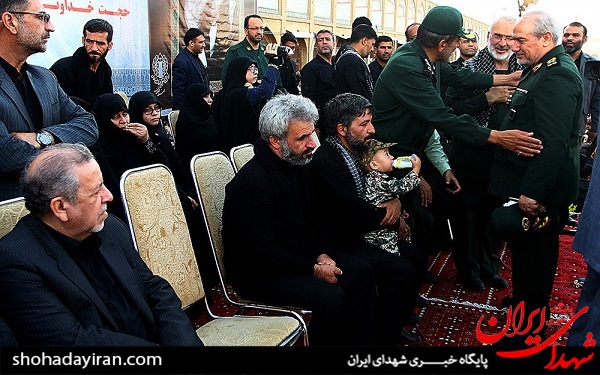 عکس/ تشییع پیکر شهید حججی در اصفهان