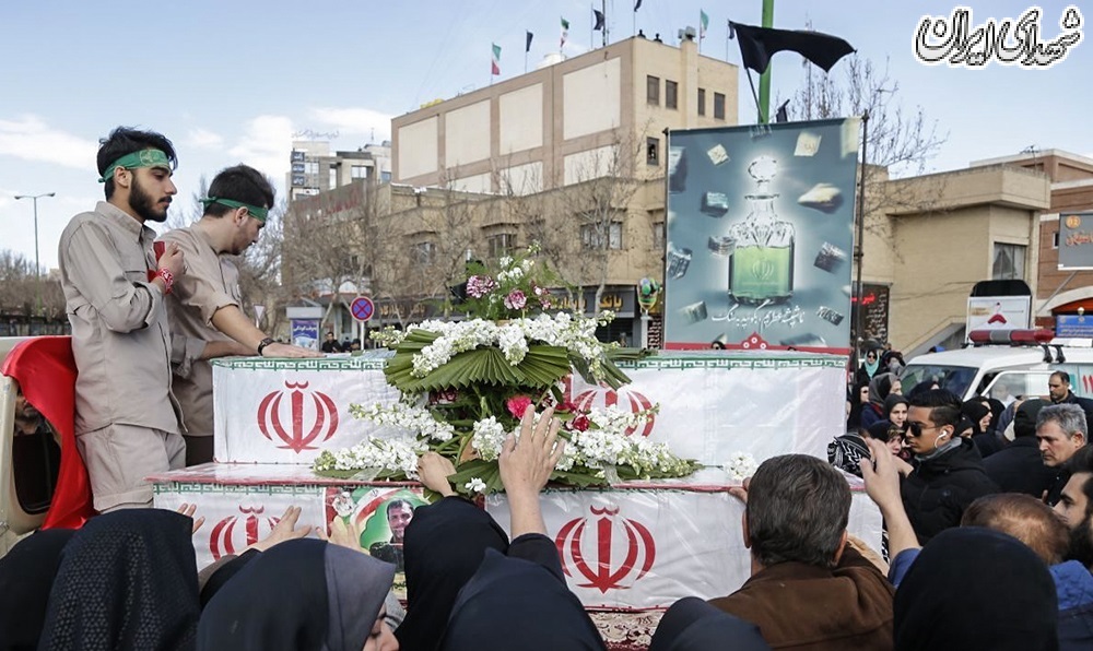 عکس/ تشییع پیکر شهدای حادثه تروریستی زاهدان در اصفهان