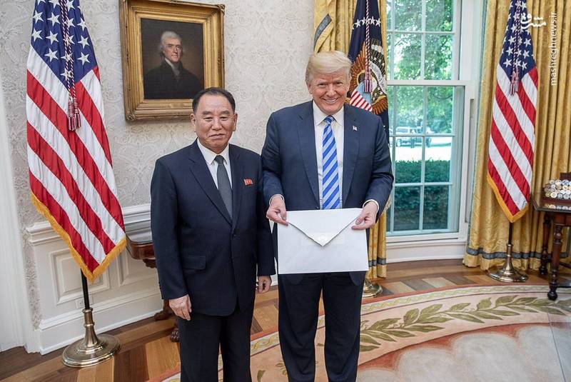 پاکت نامه جالب رهبر کره شمالی به ترامپ + عکس