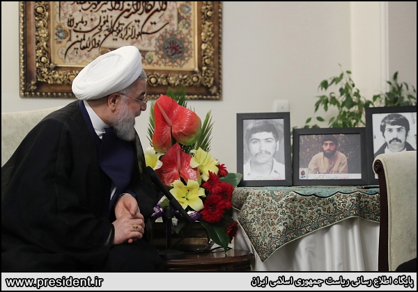 رئیس‌ جمهور در دیدارخانواده شهیدان گرگ پور:ملت ایران به خانواده شهدا افتخار می‌کند
