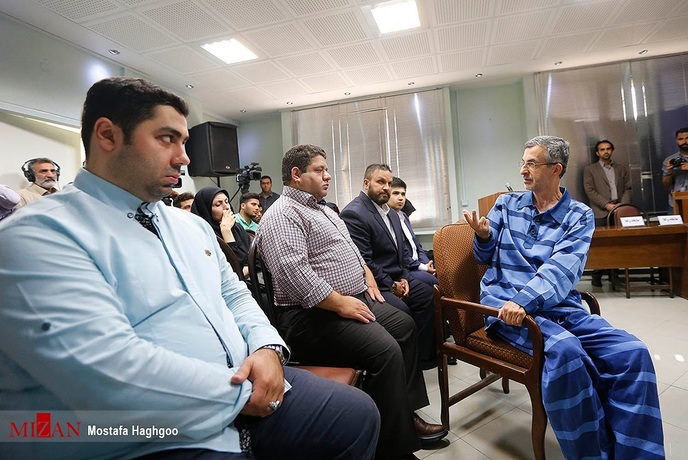 دومین جلسه دادگاه اسفندیار رحیم مشایی + عکس