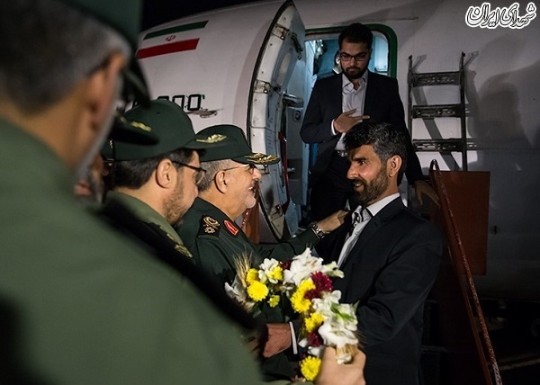عکس/بازگشت مرزبانان به ایران