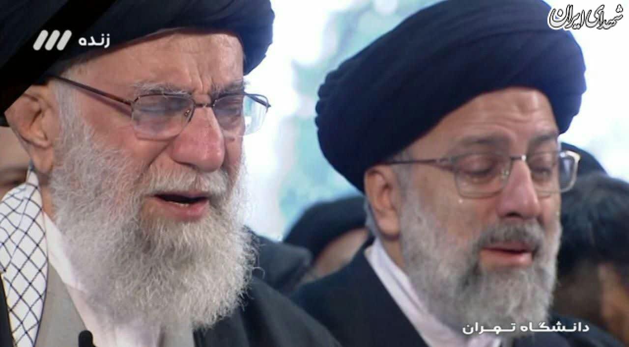 عکس/ اشک های رهبر انقلاب در هنگام نماز بر پیکر سردار سلیمانی