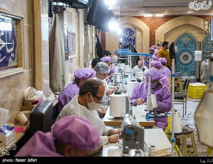 عکس/ ادامه روند تولید ماسک توسط جهادگران