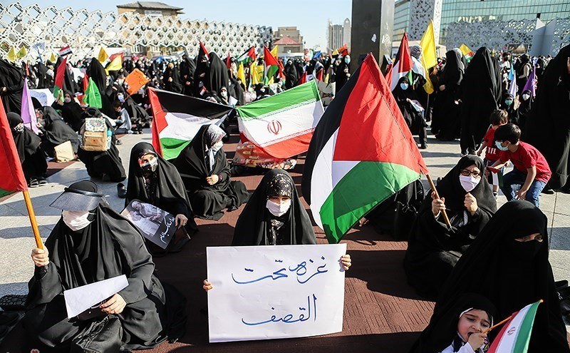 تجمع حمایت از مردم فلسطین در میدان امام حسین(ع)