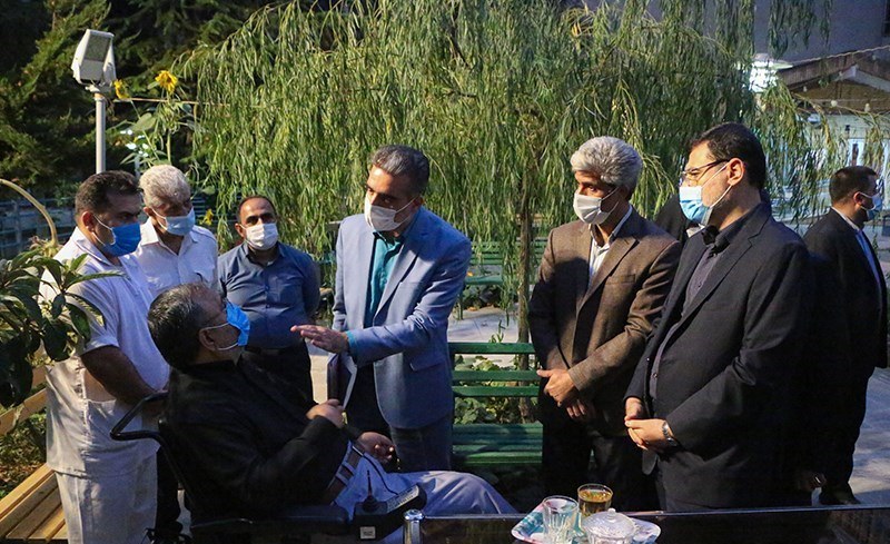 بازدید رئیس بنیاد شهید از آسایشگاه ثارالله