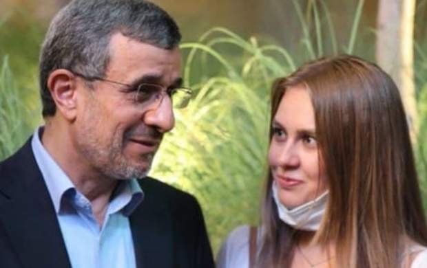 عاقبت اصرار به دیده شدن به تحقیر احمدی نژاد منجر شد