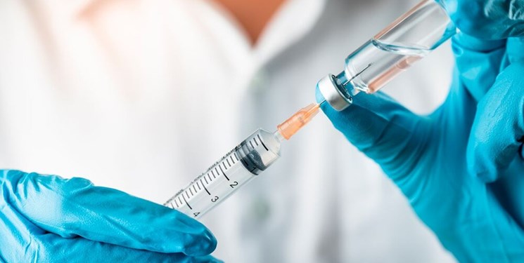 وزیر بهداشت: ۸۵ درصد از مردم واکسن زدند