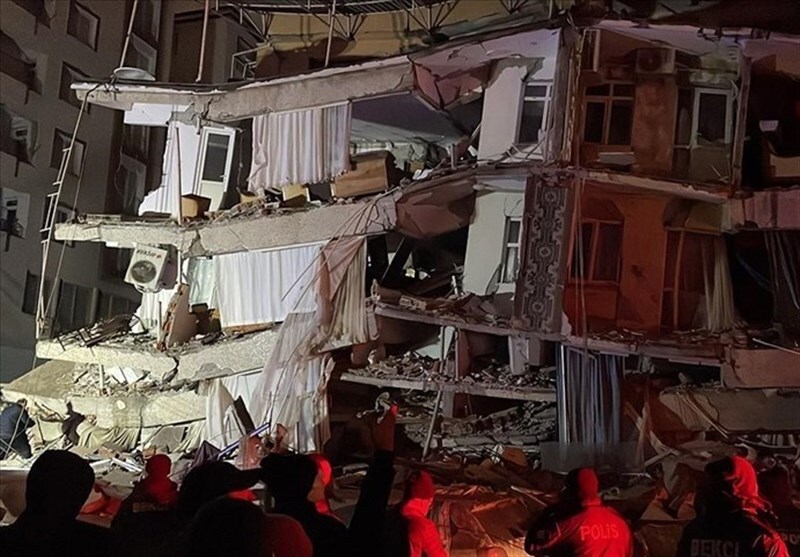 زلزله ۷.۴ ریشتری در جنوب ترکیه/۲۸۴ کشته تاکنون