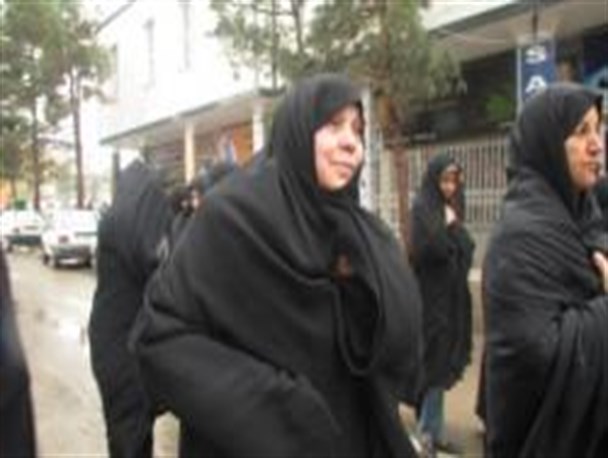 جزئیات‌ ماجرای هتک حرمت خواهر شهید کاوه به دلیل آمر به معروف یک کشف حجاب کرده