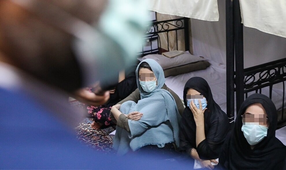 تصاویر /زنان و دختران بازداشت شده در اغتشاشات تهران