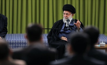 نقاط آماج حمله دشمن را بشناسید و با آن مقابله کنید/ اگر ندانید دشمن از کجا میخواهد حمله کند، دُور می خورید