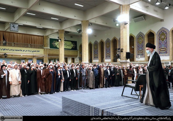 دیدار جمعی از مبلغان و طلاب حوزههای علمیه سراسر کشور دیدار جمعی از مبلغان و طلاب حوزههای علمیه سراسر کشور