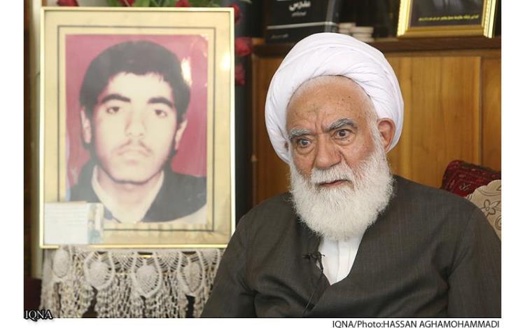 یادبود شهید ناصرالدین باغانی/ شهیدی که رهبر انقلاب مکرر وصیتنامهاش را خواندهاند یادبود شهید ناصرالدین باغانی/ شهیدی که رهبر انقلاب مکرر وصیتنامهاش را خواندهاند