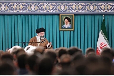 اگر جنایت رژیم صهیونیستی ادامه پیدا کند کسی نمیتواند جلوی مسلمانان و نیروهای مقاومت را بگیرد اگر جنایت رژیم صهیونیستی ادامه پیدا کند کسی نمیتواند جلوی مسلمانان و نیروهای مقاومت را بگیرد