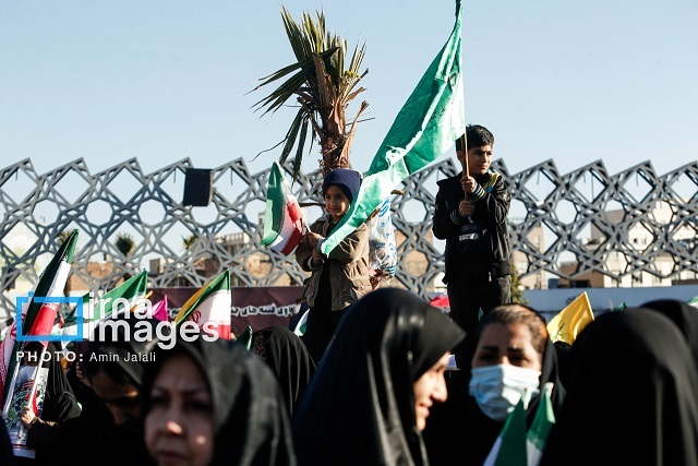 مراسم بزرگداشت ۹ دی در میدان امام حسین(ع) مراسم بزرگداشت ۹ دی در میدان امام حسین(ع)