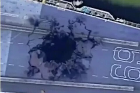 تصاویر فضایی از خسارات حمله یمن به ناو هواپیمابر آمریکا