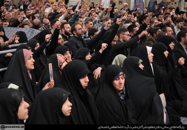دیدار خانواده شهدای اقتدار با رهبر انقلاب در روز میلاد امیرالمومنین علیه&zwnj;السلام