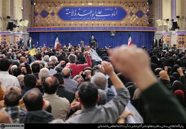 دیدار خانواده شهدای اقتدار با رهبر انقلاب در روز میلاد امیرالمومنین علیه&zwnj;السلام