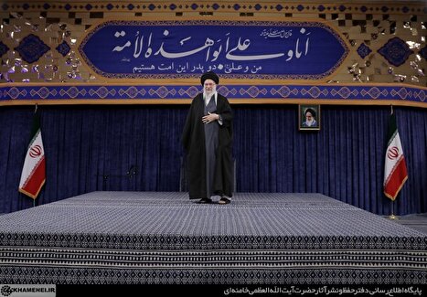 دیدار خانواده شهدای اقتدار با رهبر انقلاب در روز میلاد امیرالمومنین علیه‌السلام