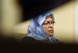 زنی که برای آشوبگران به میدان آمد