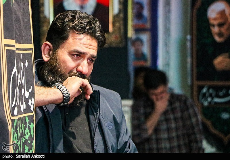 وداع با شهید مدافع امنیت احد زرنگیپور- کرمان وداع با شهید مدافع امنیت احد زرنگیپور- کرمان