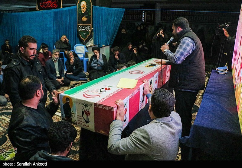 وداع با شهید مدافع امنیت احد زرنگیپور- کرمان وداع با شهید مدافع امنیت احد زرنگیپور- کرمان