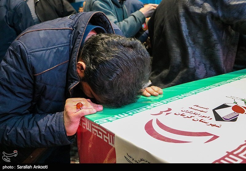 وداع با شهید مدافع امنیت احد زرنگیپور- کرمان وداع با شهید مدافع امنیت احد زرنگیپور- کرمان
