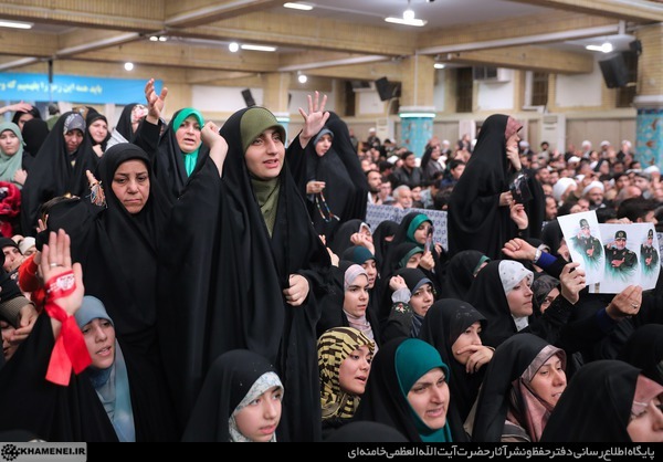 دیدار اقشار مختلف مردم در سالروز مبعث پیامبر اعظم (صلّی الله علیه و آله و سلّم)