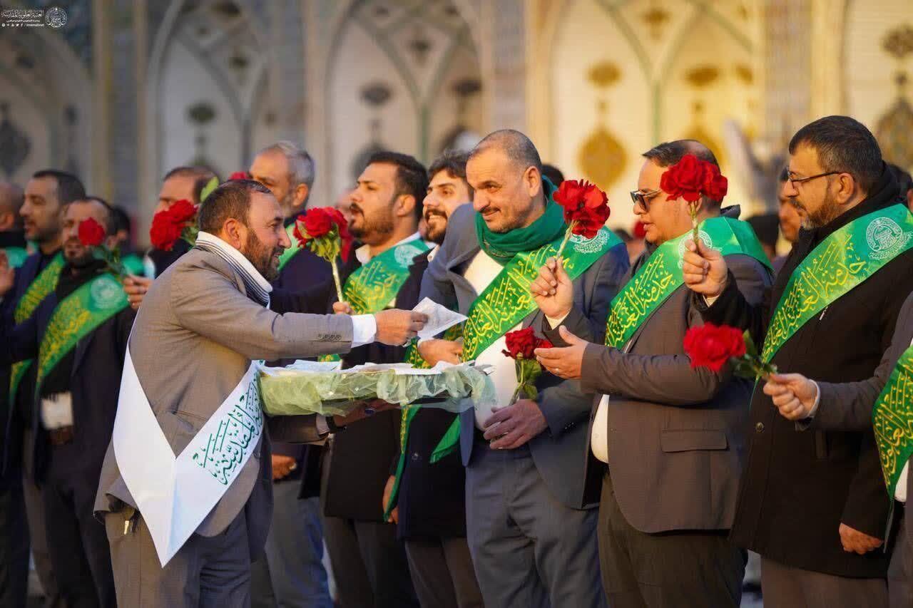 جشن مبعث توسط خادمان حرم امیرالمومنین(ع)