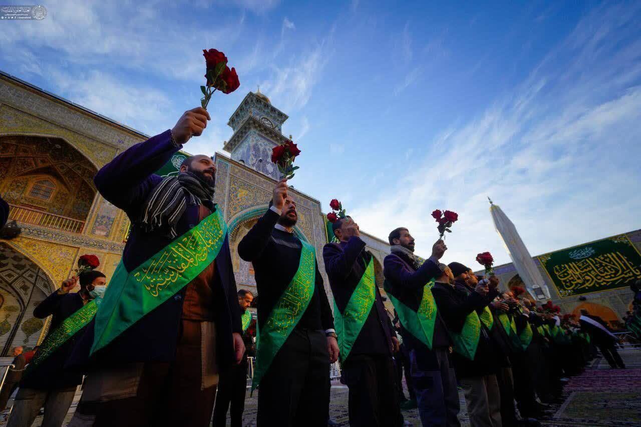جشن مبعث توسط خادمان حرم امیرالمومنین(ع)