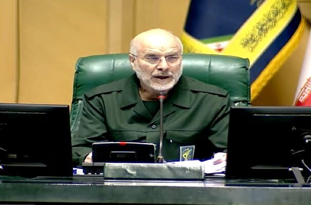 قالیباف: ارتش کشورهای اروپایی گروه تروریستی محسوب میشوند